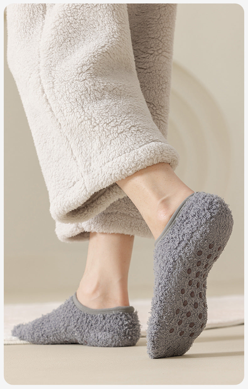 Coral fleece warm, non-slip floor socks, thickened and lined, perfect for home wear and sleeping